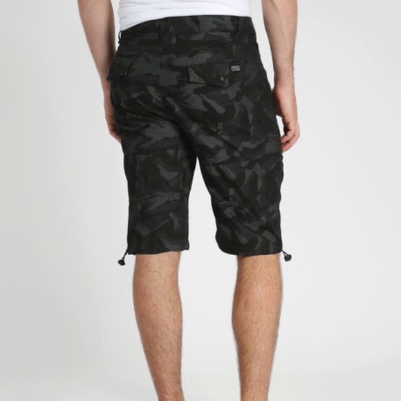 Projek Raw - Camo Shorts - Size 32 - Picture 7 of 9